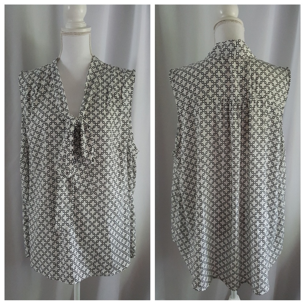 41 HAWTHORN Geo Print Dressy Tank